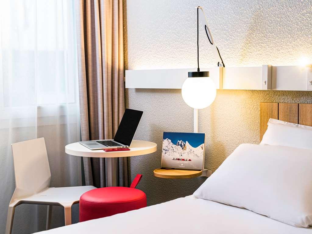 Ibis Saint Rambert D'Albon 호텔 객실 사진