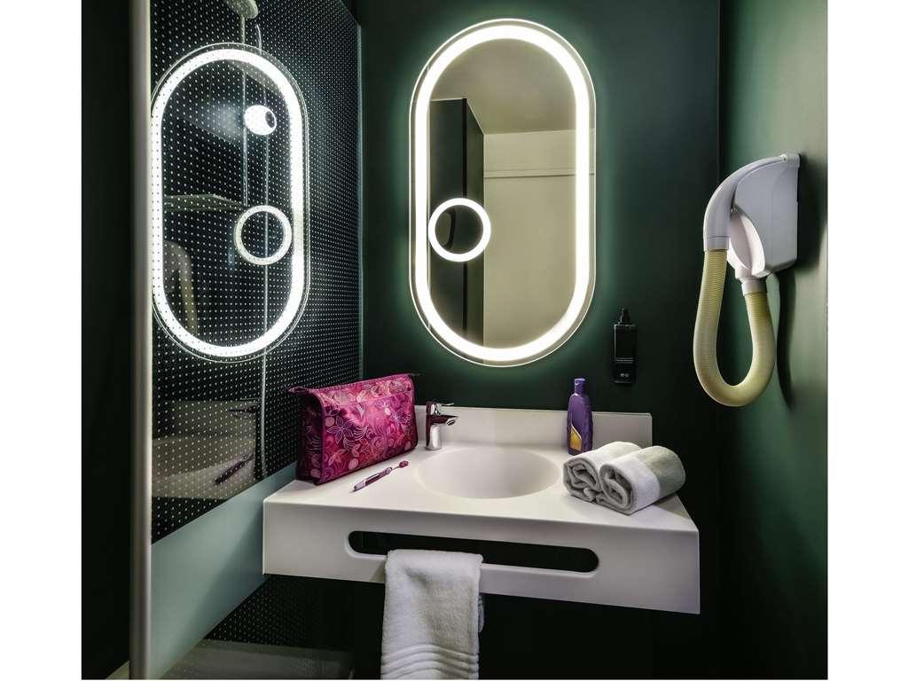 Ibis Saint Rambert D'Albon 호텔 객실 사진